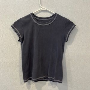 Brandy Melville tshirt